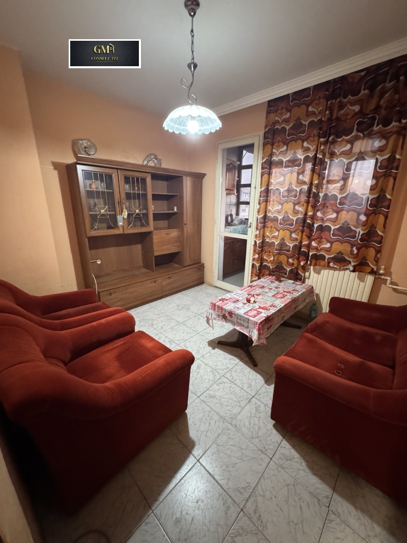 Дава под наем 1-СТАЕН, гр. Плевен, Широк център