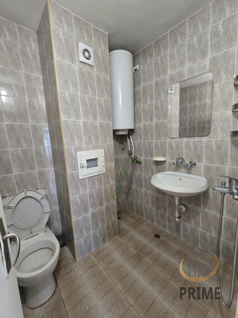 Do wynajęcia  1 sypialnia Burgas , Wazrażdane , 65 mkw | 37160121 - obraz [6]
