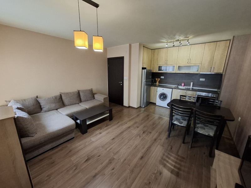 Дава под наем 2-СТАЕН, гр. Пловдив, Център