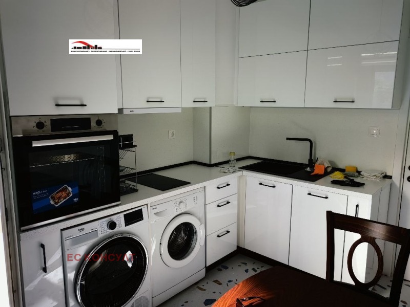 Zu vermieten  2 Schlafzimmer Sofia , Zentar , 85 qm | 27448554 - Bild [2]