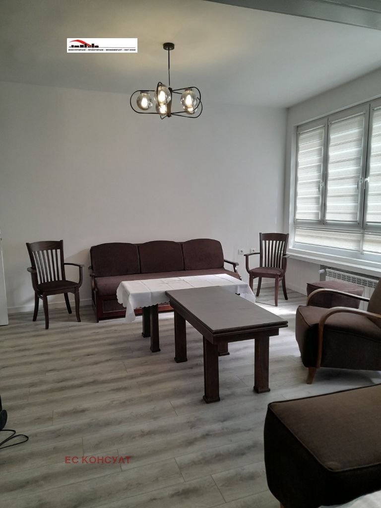 Kiadó  2 hálószobás Sofia , Centar , 85 négyzetméter | 27448554 - kép [5]