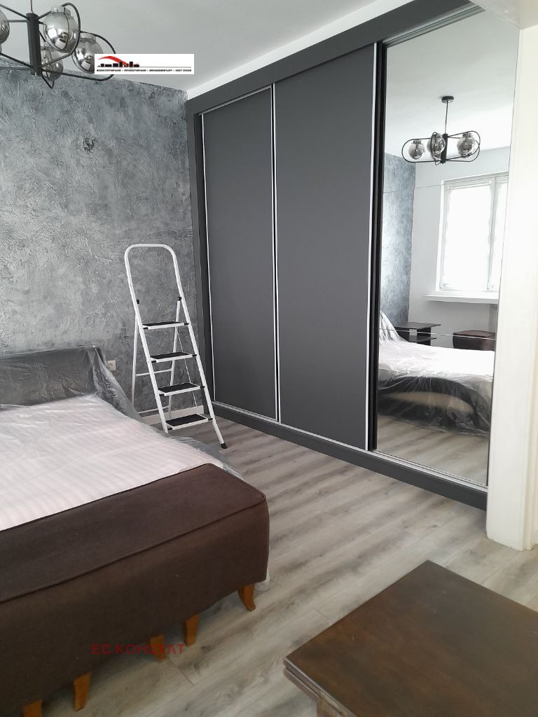 Kiadó  2 hálószobás Sofia , Centar , 85 négyzetméter | 27448554 - kép [12]