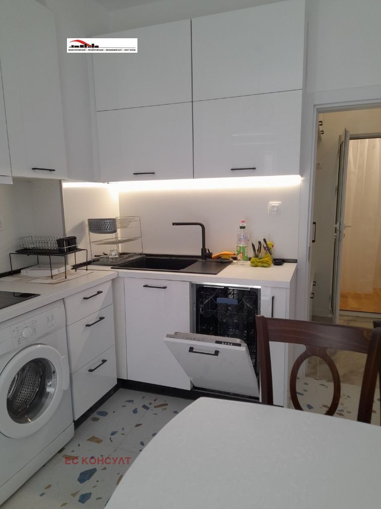 Kiadó  2 hálószobás Sofia , Centar , 85 négyzetméter | 27448554 - kép [7]