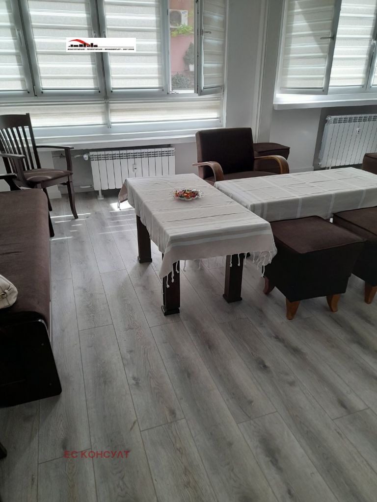 Kiadó  2 hálószobás Sofia , Centar , 85 négyzetméter | 27448554 - kép [13]