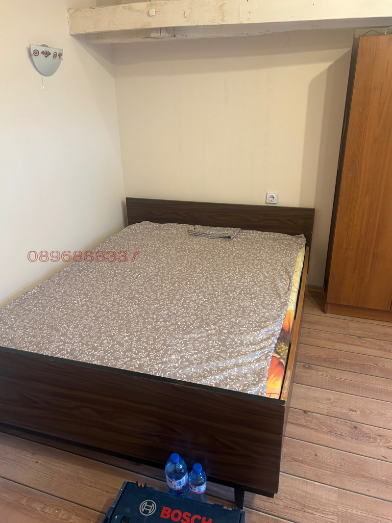 Дава под наем СТАЯ, гр. София, Център, снимка 4 - Стаи под наем - 52873038