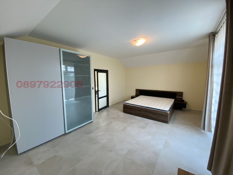 Te huur  Huis Sofia , Nadezjda 3 , 240 m² | 39694073 - afbeelding [6]