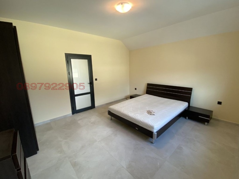 Te huur  Huis Sofia , Nadezjda 3 , 240 m² | 39694073 - afbeelding [4]