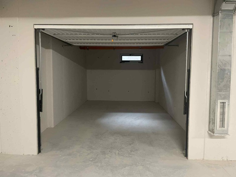 En renta  Cochera Sofia , Krastova vada , 19 metros cuadrados | 79257663 - imagen [2]