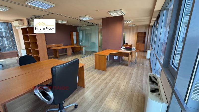 Дава под Наем ОФИС в град София, Манастирски ливади - 124 кв.м / 1 000 € » 1 955.83 лв., ИМОТИ ПЛЮС
