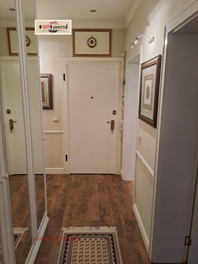 Дава под наем 3-СТАЕН, гр. София, Център, снимка 13 - Апартаменти - 52653818