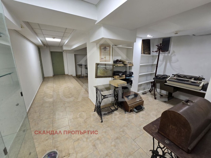 Do wynajęcia  Budynek przemysłowy Warna , ŻP Gara , 390 mkw | 22168220 - obraz [8]