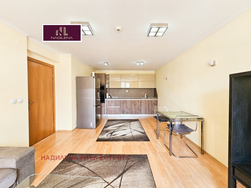 För uthyrning  1 sovrum Sofia , Iztok , 78 kvm | 53892323 - bild [3]