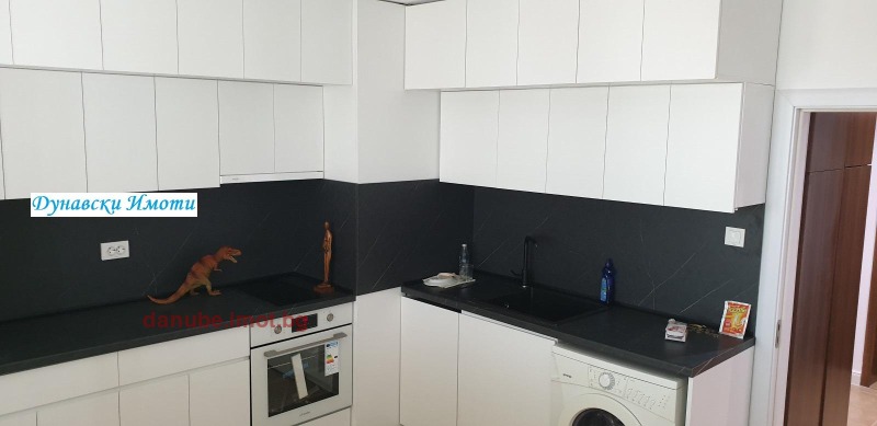 Дава под наем 2-СТАЕН, гр. Русе, Широк център