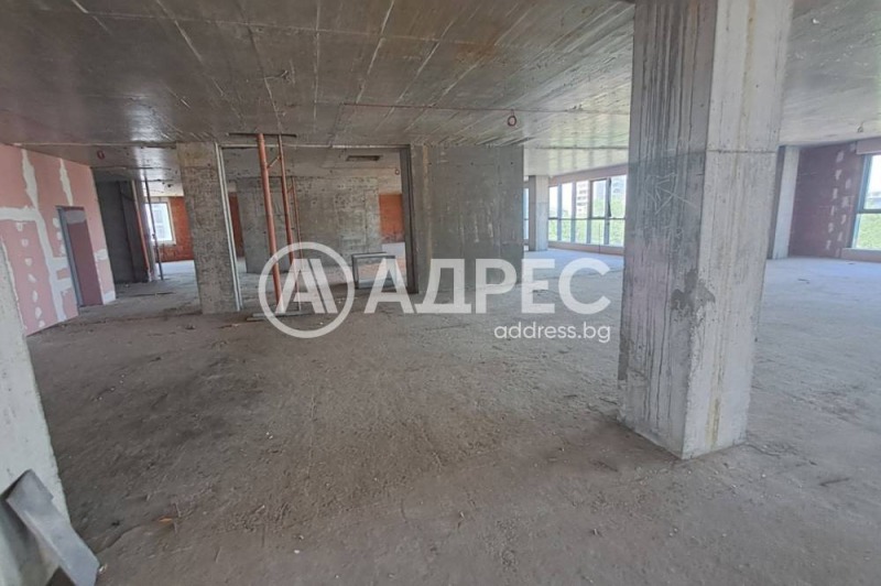 Дава под наем  Офис град Пловдив , Съдийски , 1049 кв.м | 56009095 - изображение [9]
