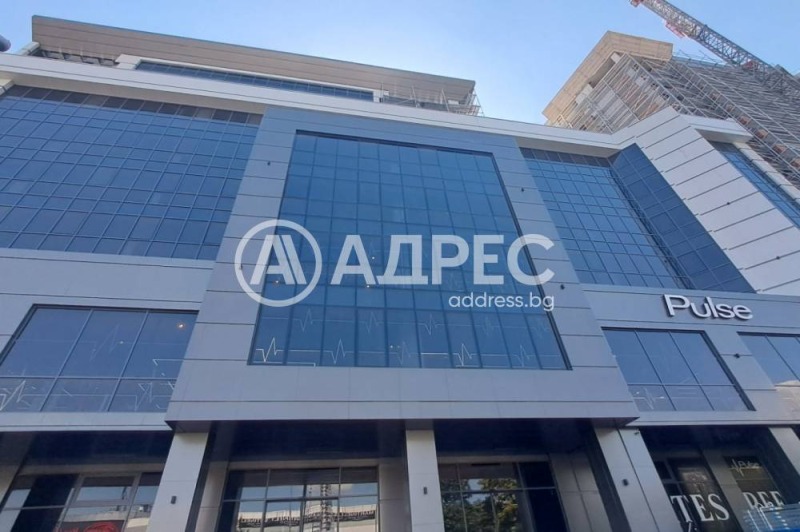 Дава под наем  Офис град Пловдив , Съдийски , 1049 кв.м | 56009095