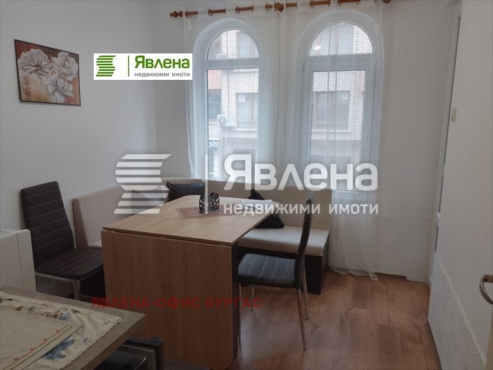 K pronájmu  1 ložnice Burgas , Vazraždane , 55 m2 | 36290576 - obraz [16]