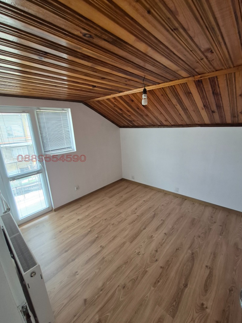 Дава под наем КЪЩА, гр. Дупница, област Кюстендил, снимка 9 - Къщи - 53292705