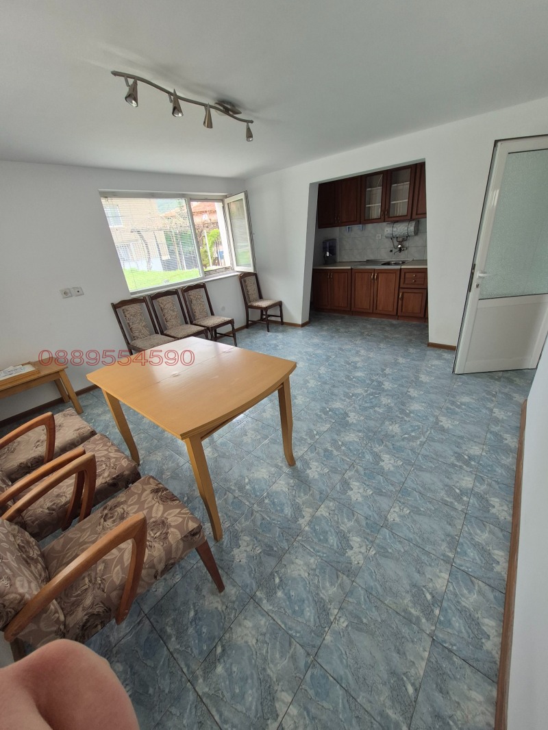 Дава под наем КЪЩА, гр. Дупница, област Кюстендил, снимка 13 - Къщи - 53292705