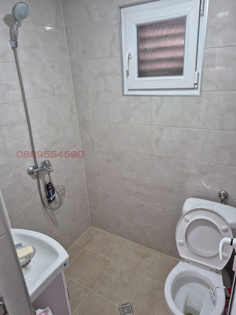 Дава под наем КЪЩА, гр. Дупница, област Кюстендил, снимка 17 - Къщи - 53602613