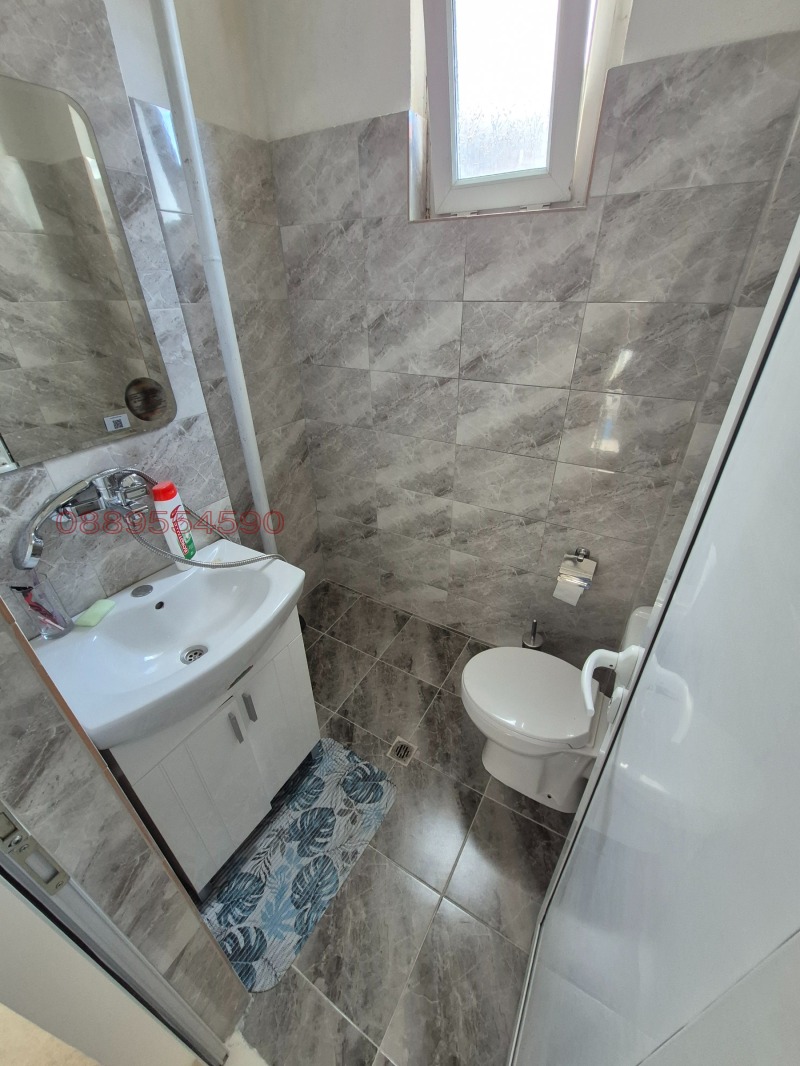 Дава под наем КЪЩА, гр. Дупница, област Кюстендил, снимка 5 - Къщи - 53292705