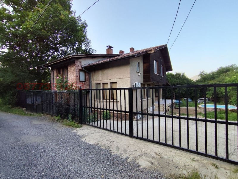 Дава под наем  Къща град София , гр. Нови Искър , 172 кв.м | 67526105 - изображение [2]
