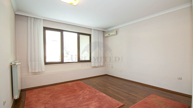 De inchiriat  Casa Sofia , Simeonovo , 364 mp | 58383258 - imagine [10]