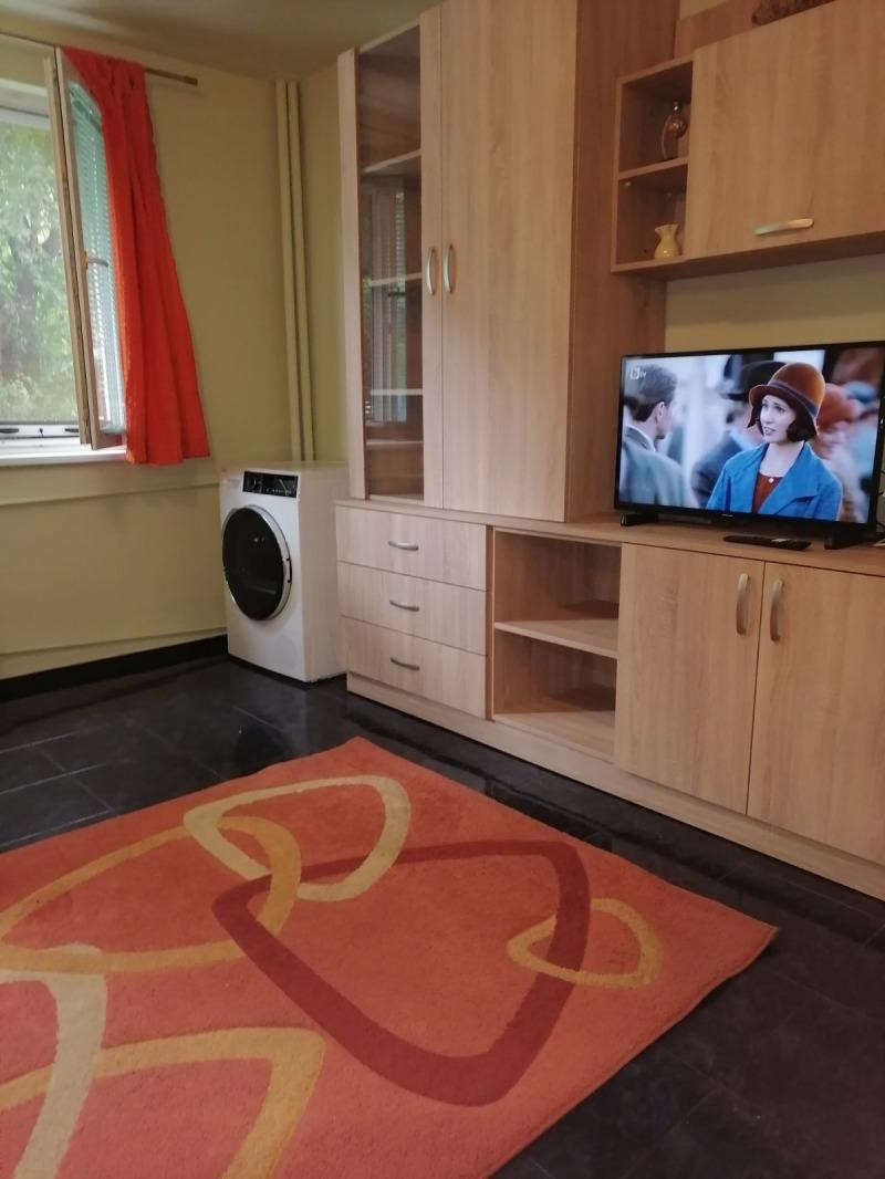 De inchiriat  Studio Sofia , Musagenița , 42 mp | 45642538 - imagine [8]