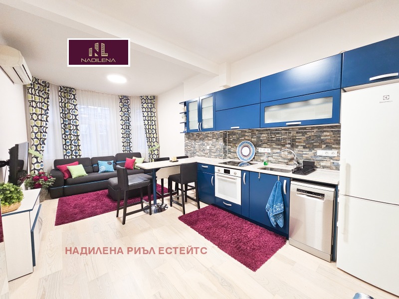 Дава под наем  3-стаен град София , Център , 85 кв.м | 41534959