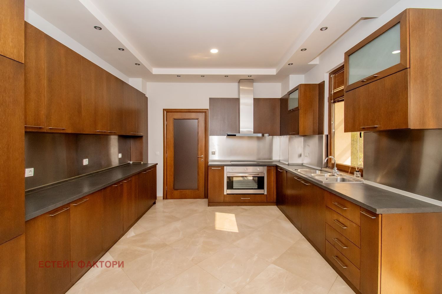 Дава под наем КЪЩА, гр. София, Бояна, снимка 5 - Къщи - 54191702