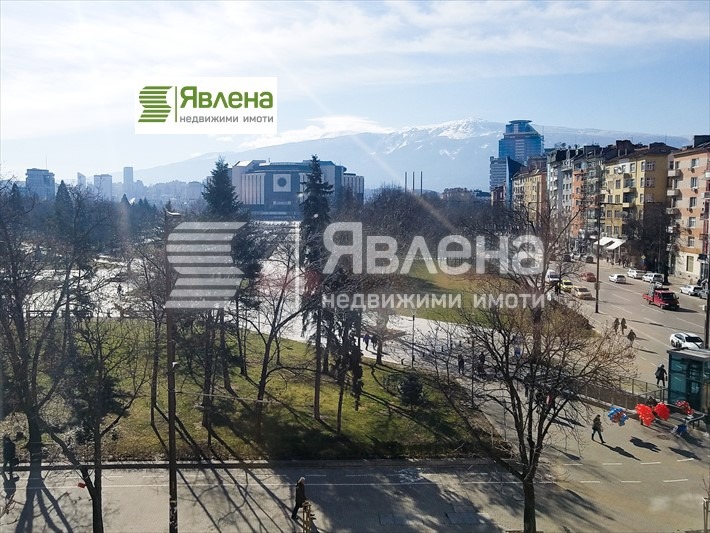 Дава под наем 3-СТАЕН, гр. София, Център