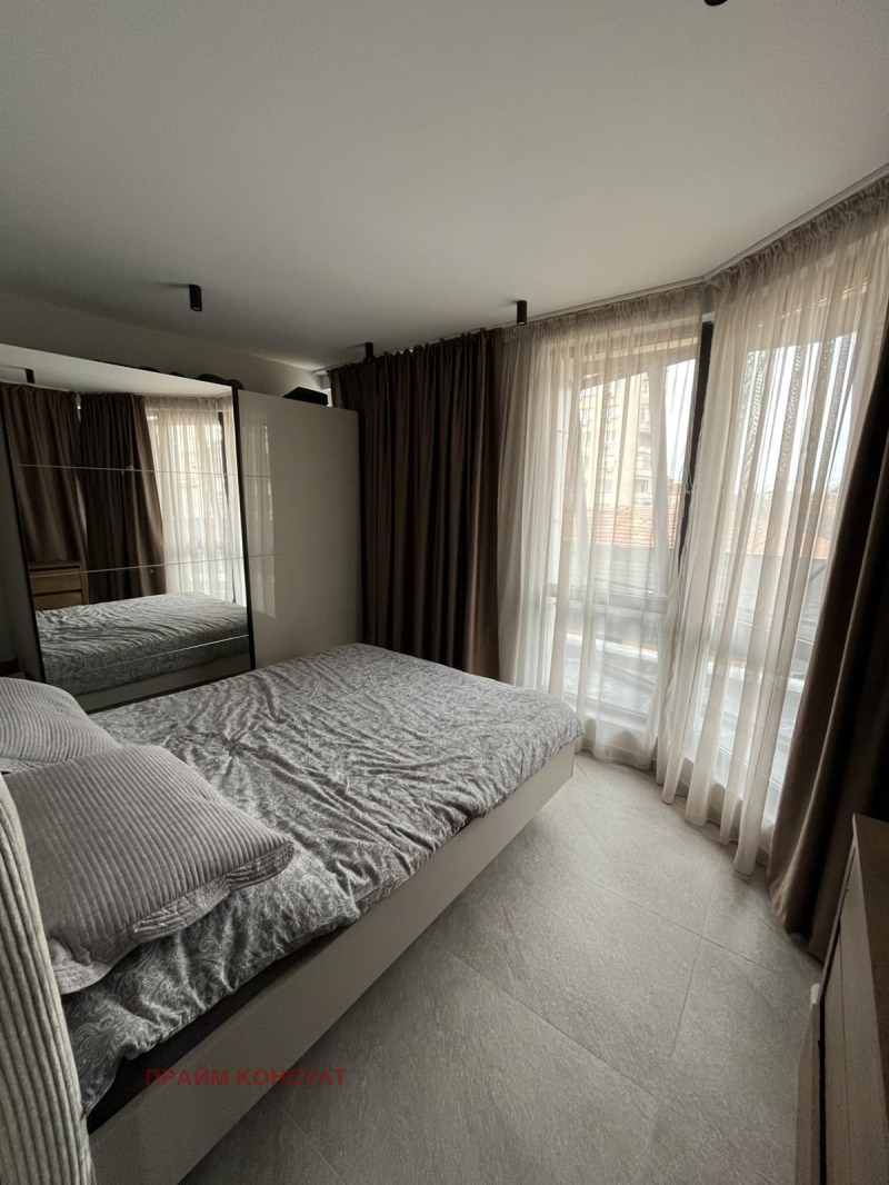 Дава под наем 3-СТАЕН, гр. Пловдив, Младежки Хълм