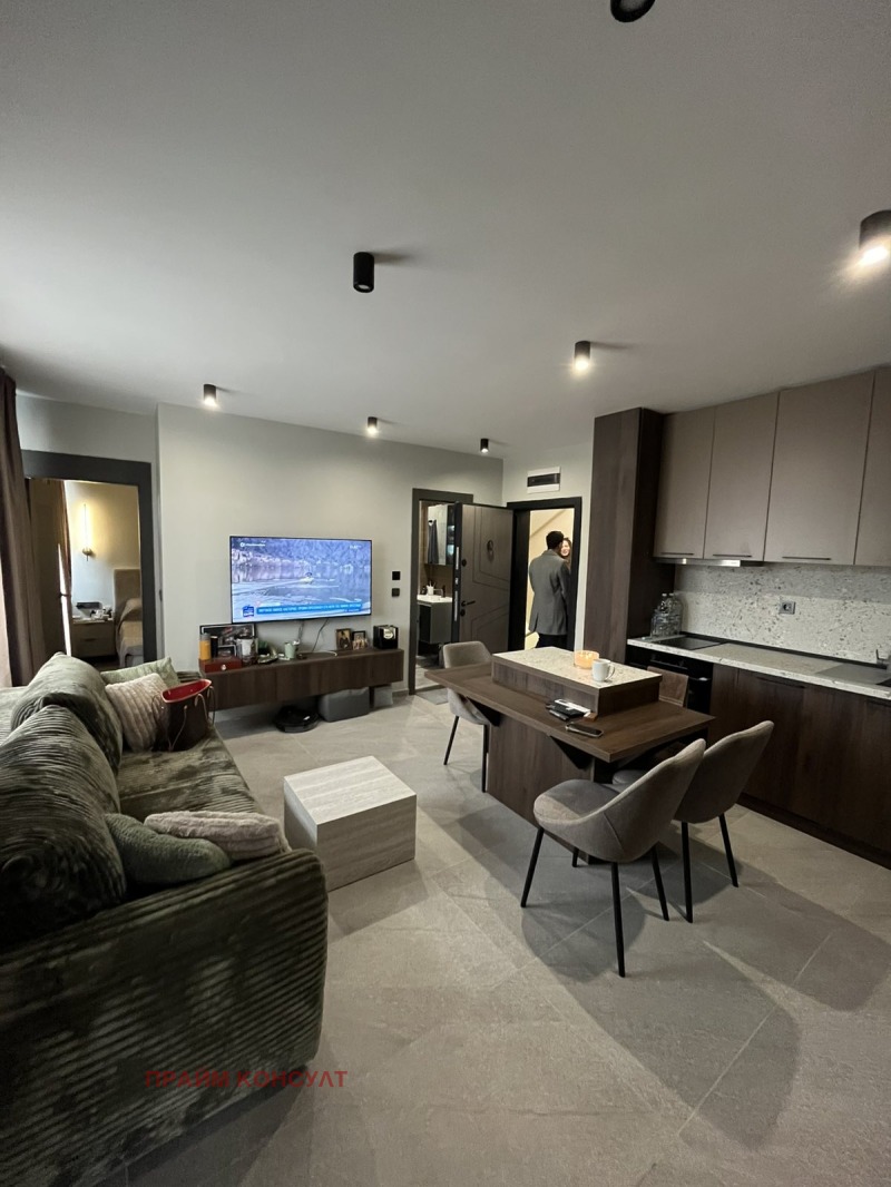 Дава под наем 3-СТАЕН, гр. Пловдив, Младежки Хълм, снимка 2 - Апартаменти - 53564068