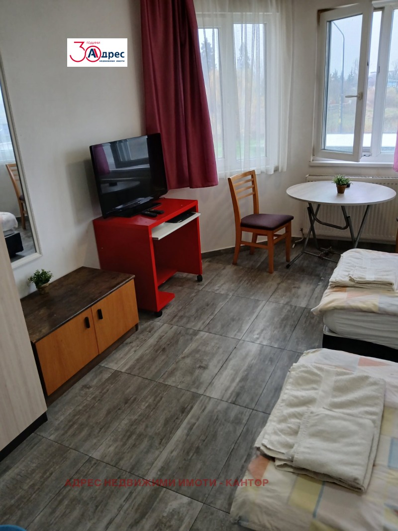 Дава под наем ЕТАЖ ОТ КЪЩА, гр. Пазарджик, Център, снимка 5 - Етаж от къща - 52623508