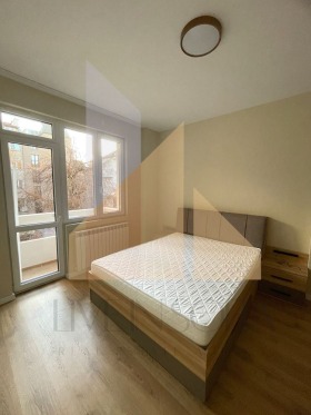 2 camere da letto Tsentar, Sofia 8