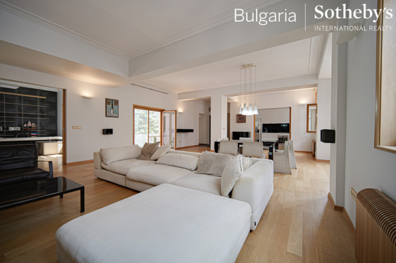 För uthyrning  3 sovrum Sofia , Centar , 200 kvm | 51796402 - bild [2]