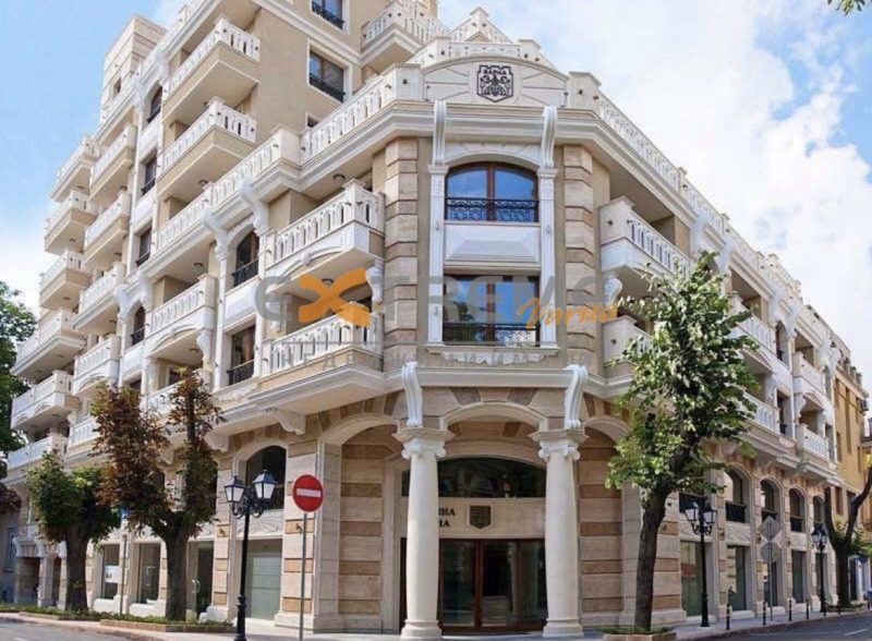 Дава под Наем 2-СТАЕН в град Варна, Гръцка махала - 62 кв.м / 1 200 € » 2 347.00 лв., ЕКСТРИЙМ ВАРНА