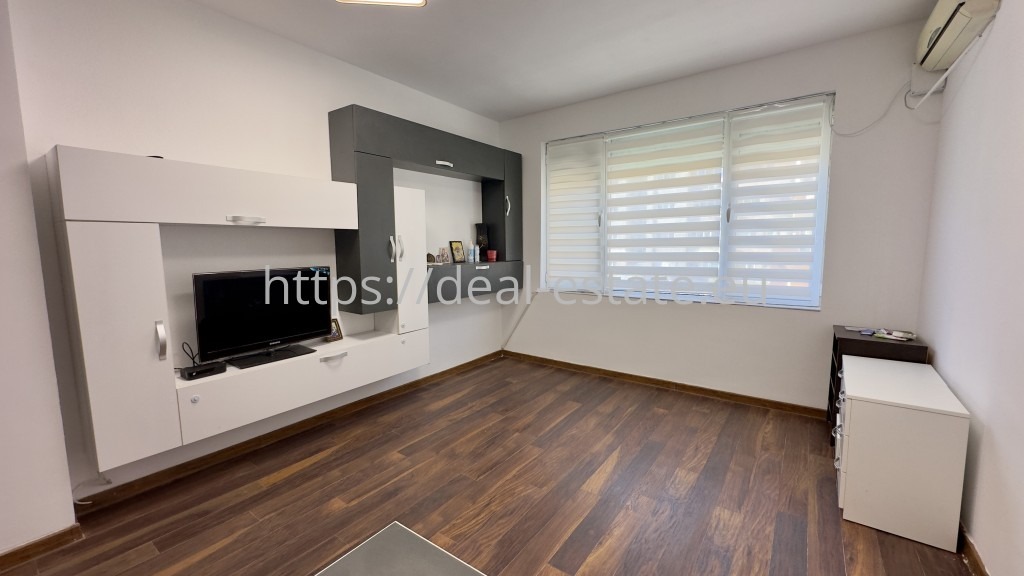 Дава под наем 3-СТАЕН, гр. Благоевград, Идеален център, снимка 2 - Апартаменти - 54147793