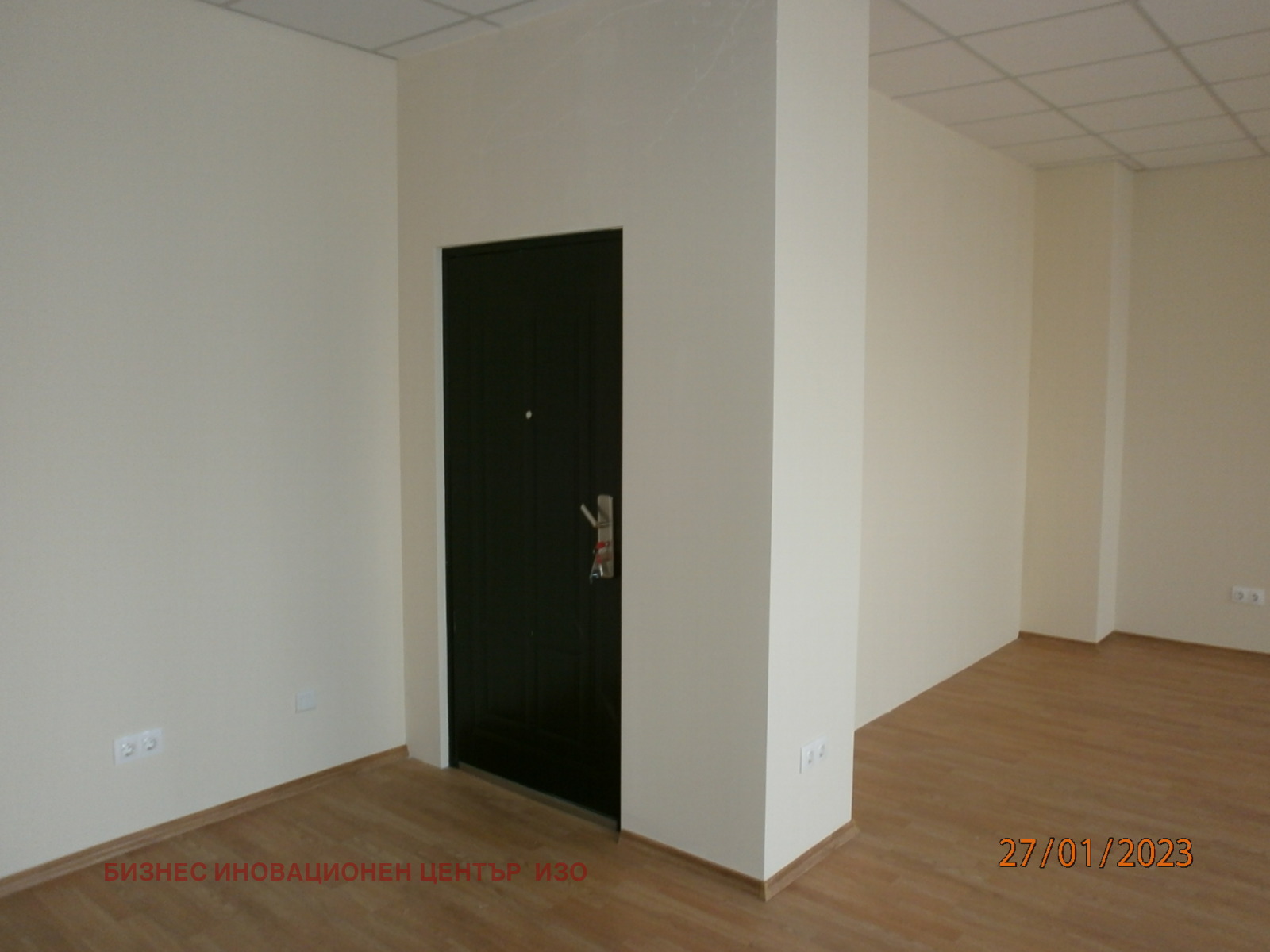 Дава под наем ОФИС, гр. София, 7-ми 11-ти километър, снимка 2 - Офиси - 53871187