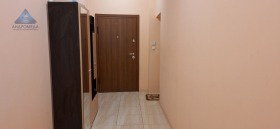 1 chambre Idealen tsentar, Pleven 13