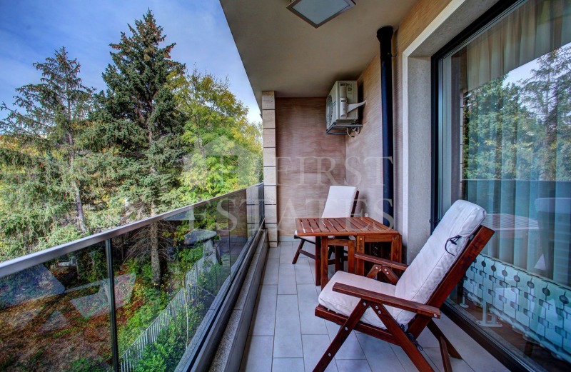 Te huur  2 slaapkamers Sofia , Izgrev , 111 m² | 25015240