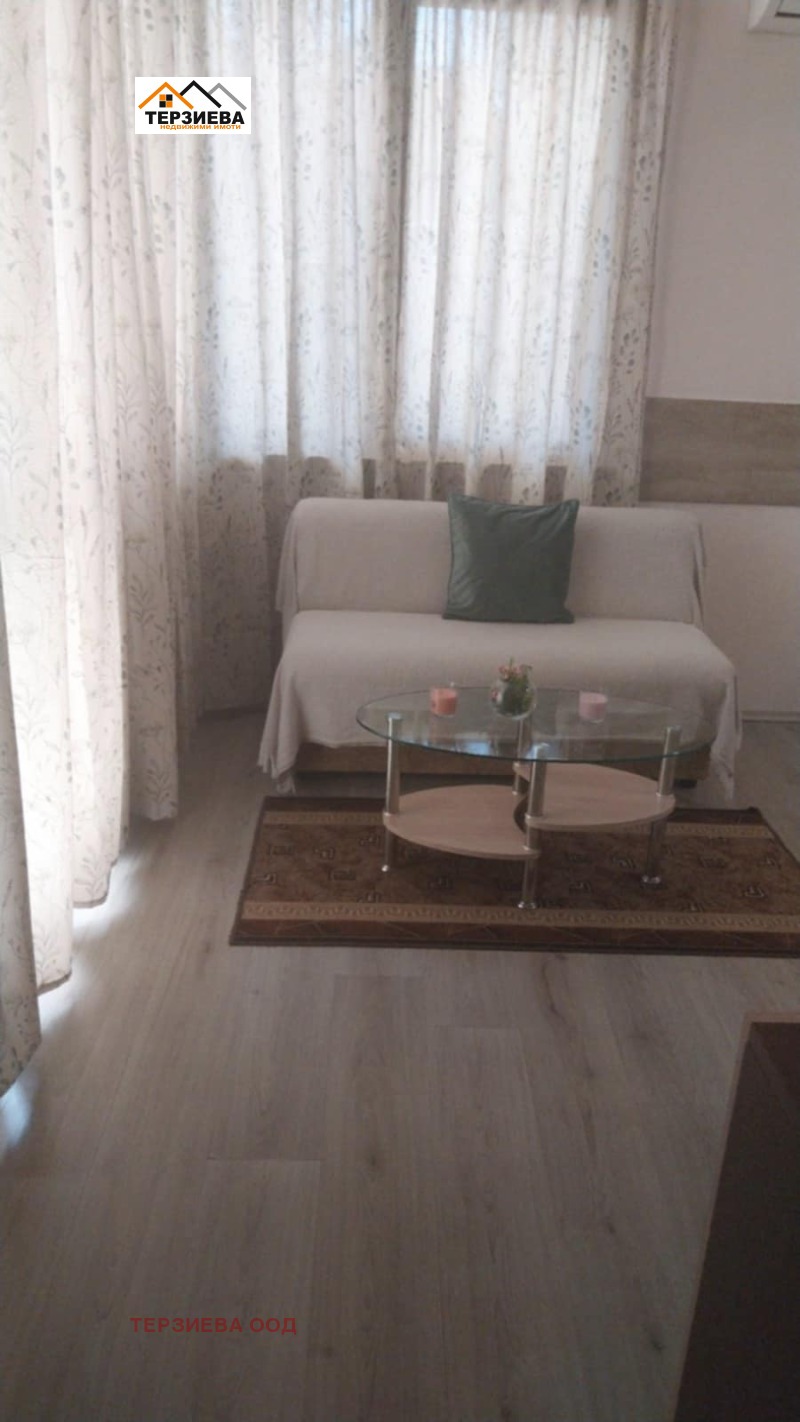 A louer  2 chambres Stara Zagora , ORB , 100 m² | 57653202