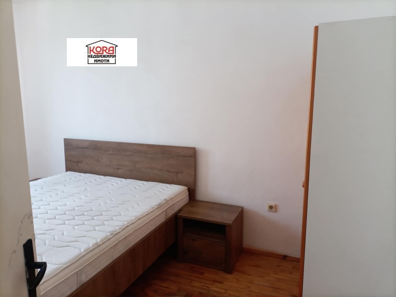 Издаје се  Студио Плевен , Широк центар , 45 м2 | 68020397 - слика [5]