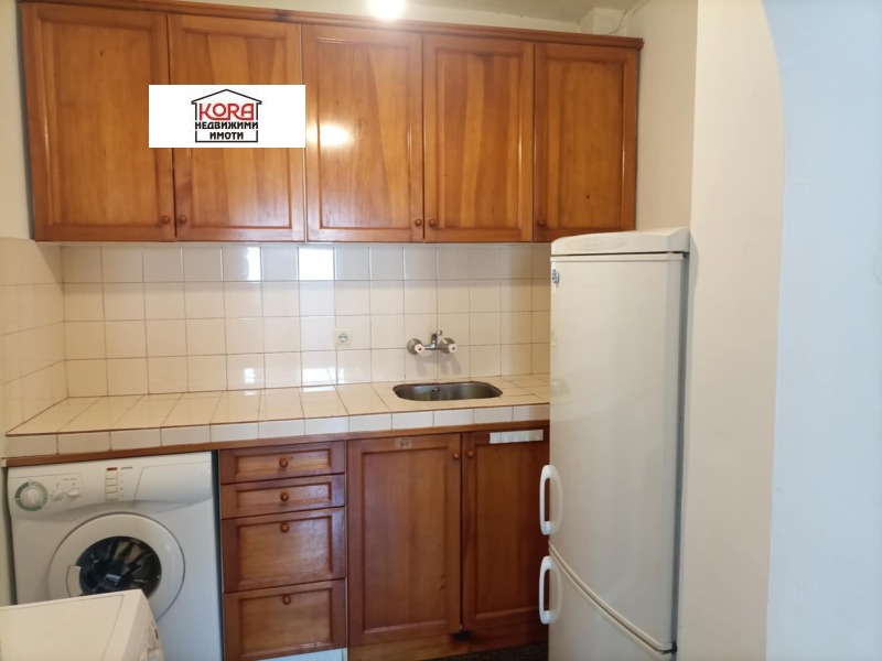 Издаје се  Студио Плевен , Широк центар , 45 м2 | 68020397 - слика [4]