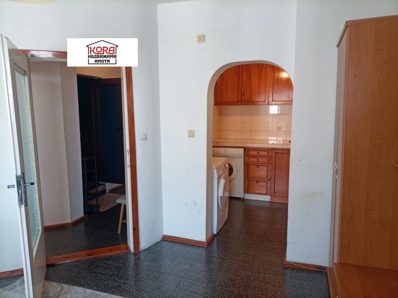 Издаје се  Студио Плевен , Широк центар , 45 м2 | 68020397 - слика [3]