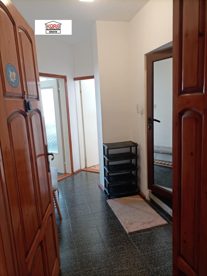 Издаје се  Студио Плевен , Широк центар , 45 м2 | 68020397 - слика [9]