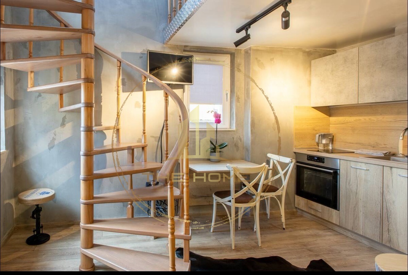 Дава под наем МЕЗОНЕТ, гр. Варна, Център