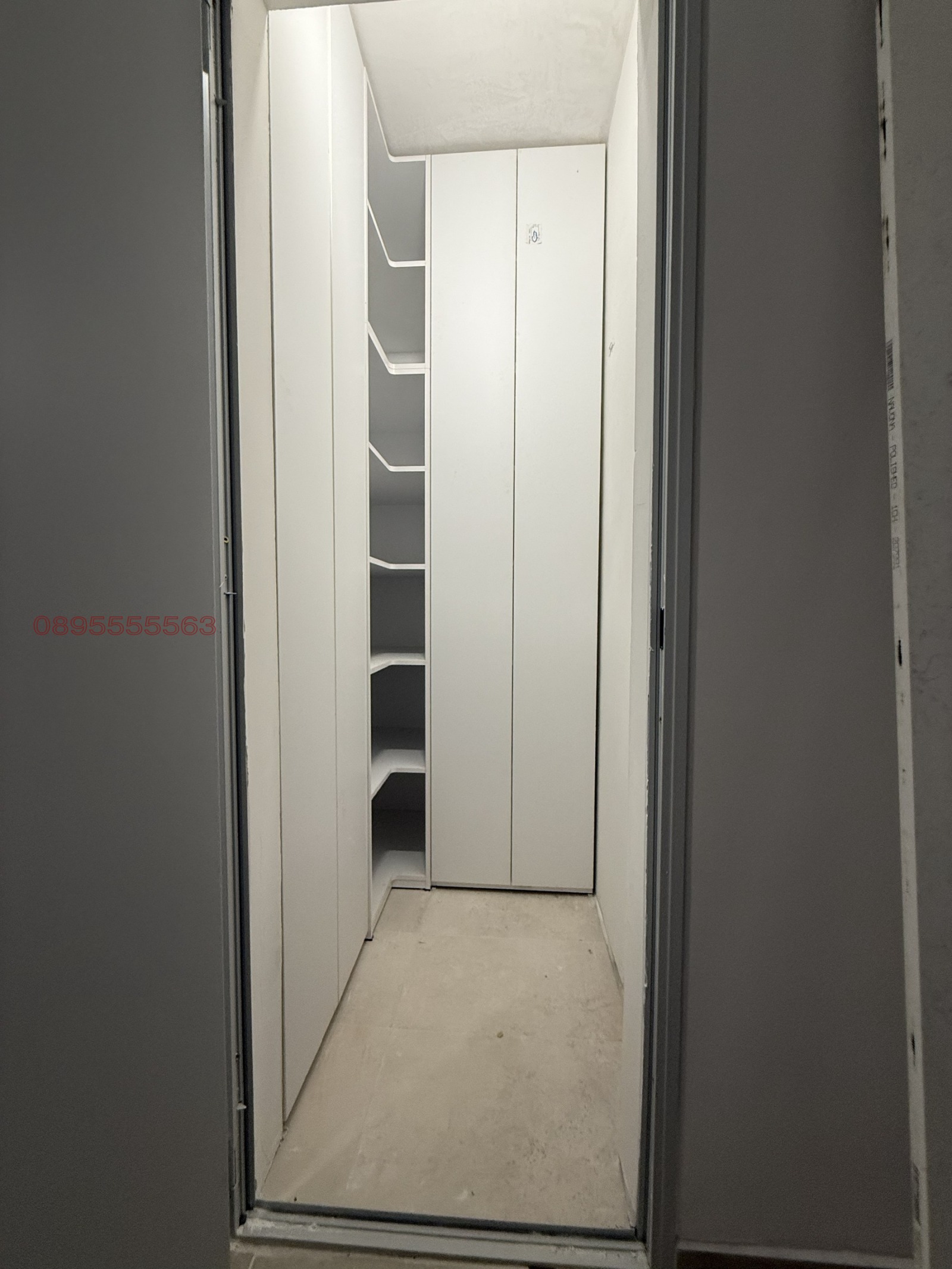 Дава под наем ГАРАЖ, ПАРКОМЯСТО, гр. София, Полигона, снимка 11 - Гаражи и паркоместа - 53937241