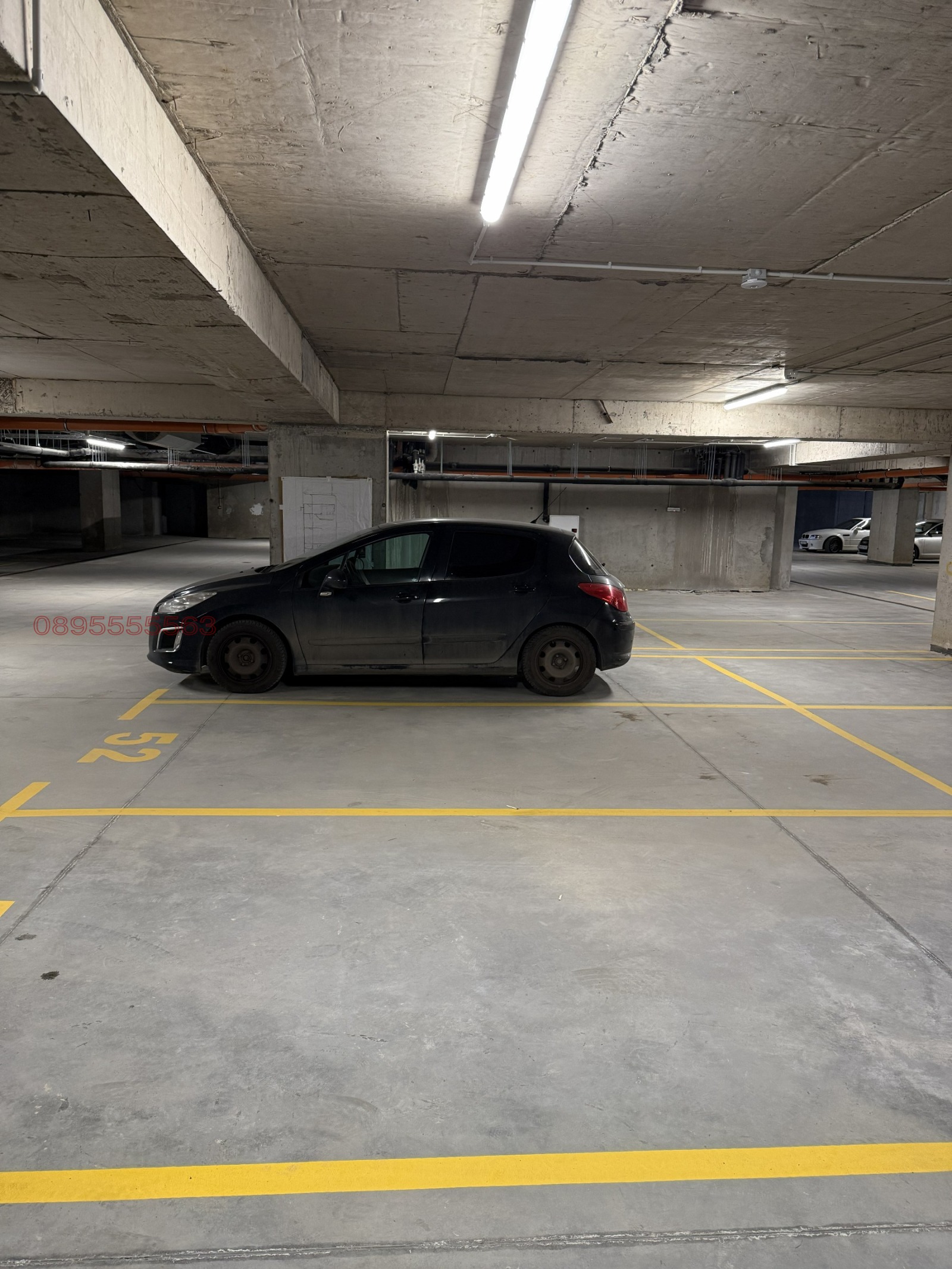 Дава под наем ГАРАЖ, ПАРКОМЯСТО, гр. София, Полигона, снимка 2 - Гаражи и паркоместа - 53937241