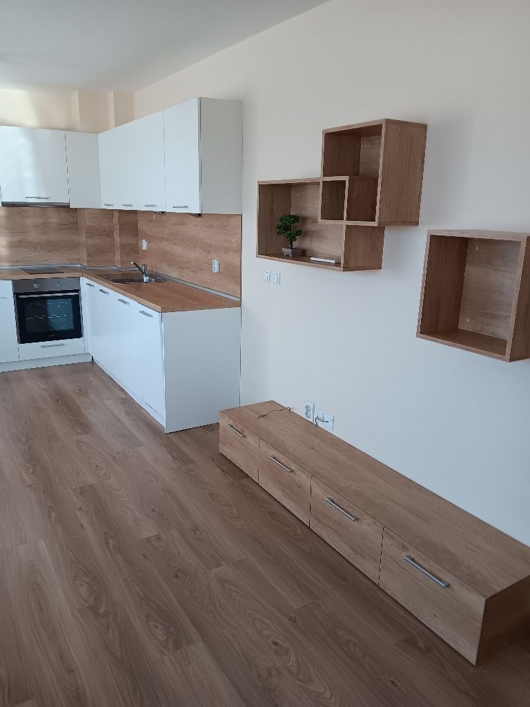 En renta  1 dormitorio Sofia , Manastirski livadi , 70 metros cuadrados | 68541463 - imagen [3]