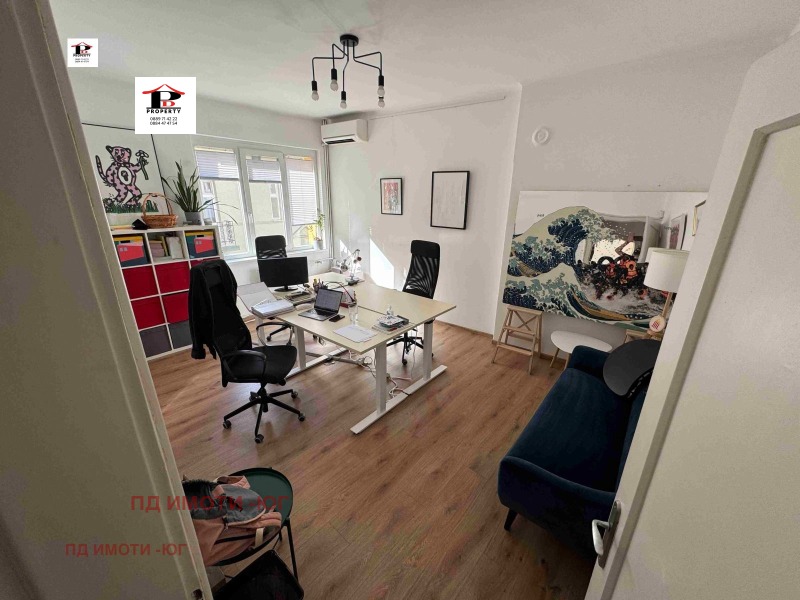 Zu vermieten  3+ Schlafzimmer Sofia , Zentar , 160 qm | 11431441 - Bild [7]